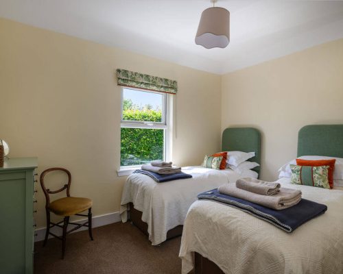 HiltonBnBs57 - top cottage 26